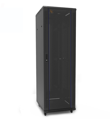 18U Server Rack Cabinet met optionele stroomstrook voor verbeterde netwerkprestaties